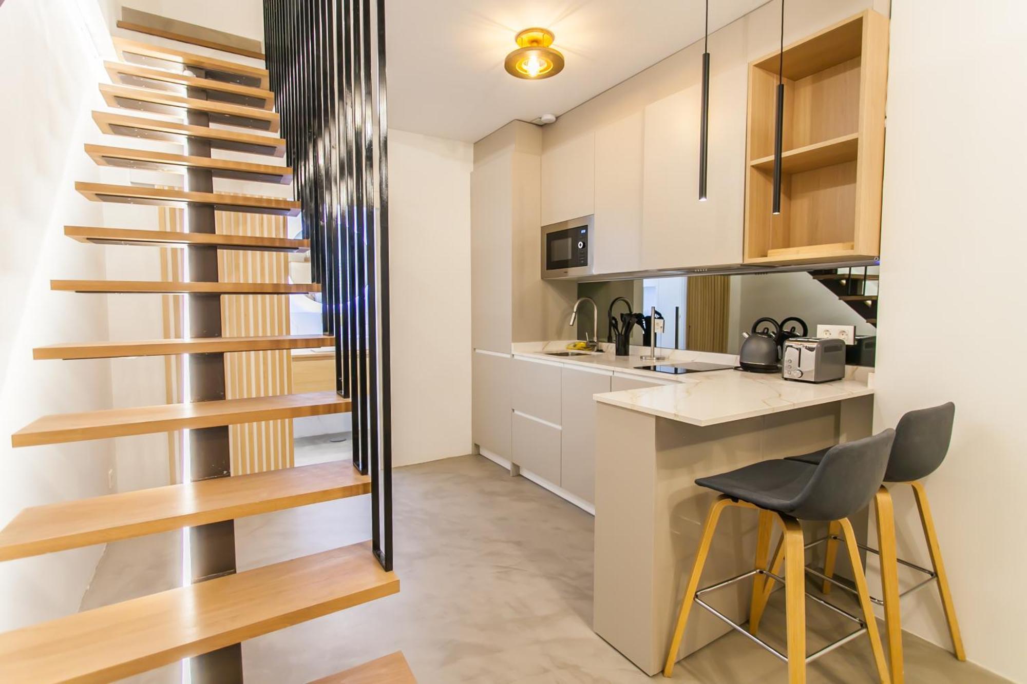 Appartement Guernica Luxury Duplex - Location, Light, And Art à Madrid Extérieur photo